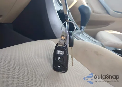 2013 Hyundai Elantra Gls из США, поврежденный, VIN 5NPDH4AE5DH259250